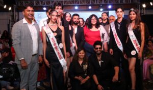 JB Fresh Face Season 8 is a success under the leadership of Jayanti Ballal, hosted by Raj Diamonds in association with Kankan Silks